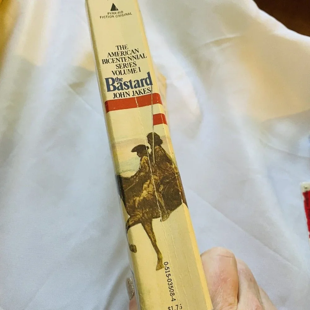 The Bastard by John Jakes 1976, Paperback Book American Bicentennial Series V1 - Picture 2 of 9